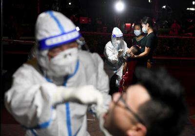 Tertinggi Sejak 20 Januari, China laporkan 143 kasus baru Covid-19